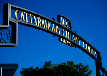 An arch over an entry to SUNY Jamestown Community College's Olean Campus.