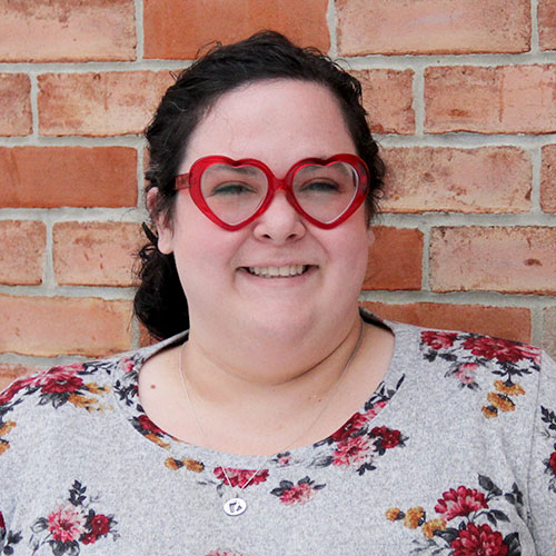 Alisha Perry headshot