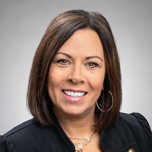 Christina Slojkowski headshot