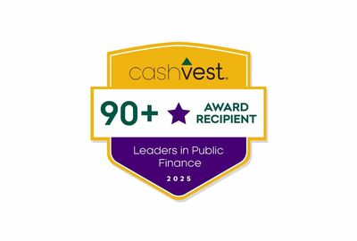 Colorful badge design with 'cashvest' logo on top, '90+ Award Recipient,' and 'Leaders in Public Finance 2025' text.